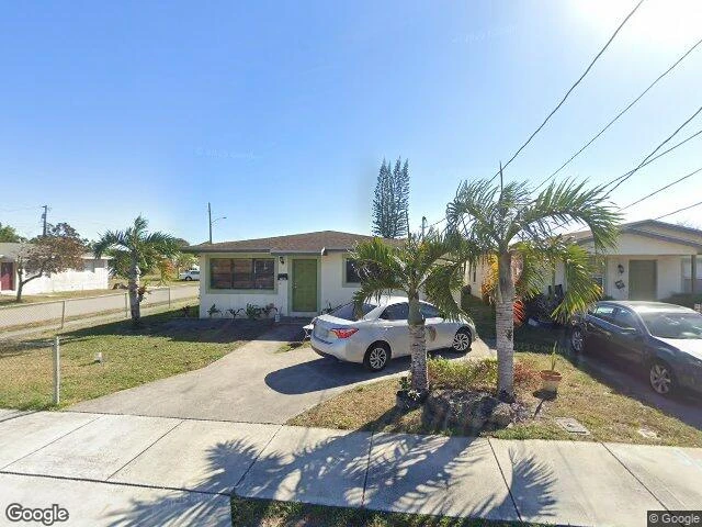 House image located at Hallandale, FL 33009