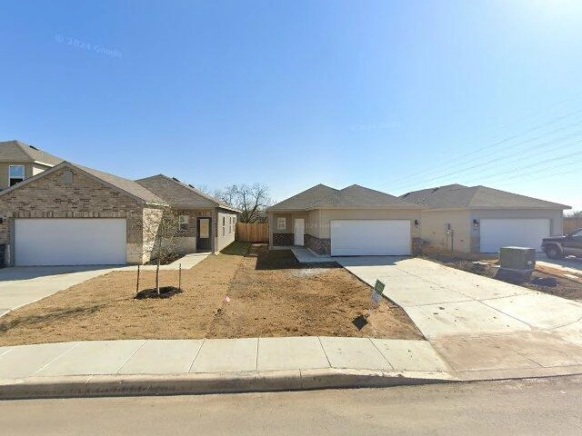 House image located at San Antonio, TX 78221