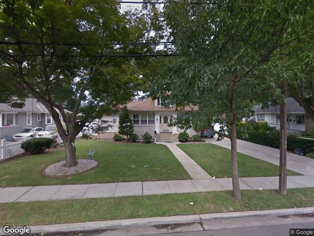 House image located at Freeport, NY 11520