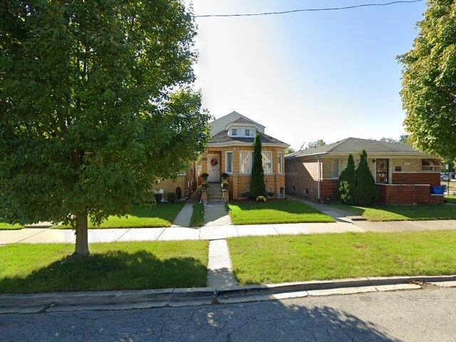 House image located at Chicago, IL 60620