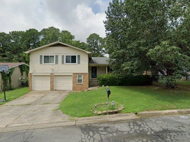House image located at Maumelle, AR 72113