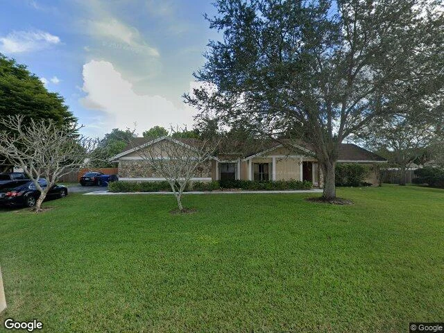 House image located at Miami, FL 33187