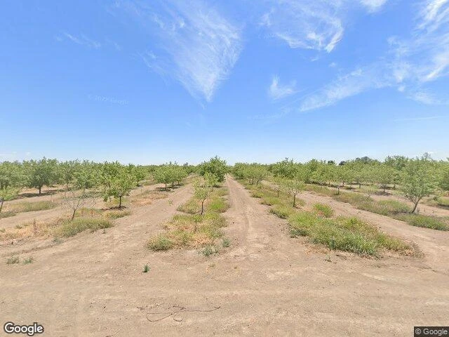 House image located at Strathmore, CA 93267