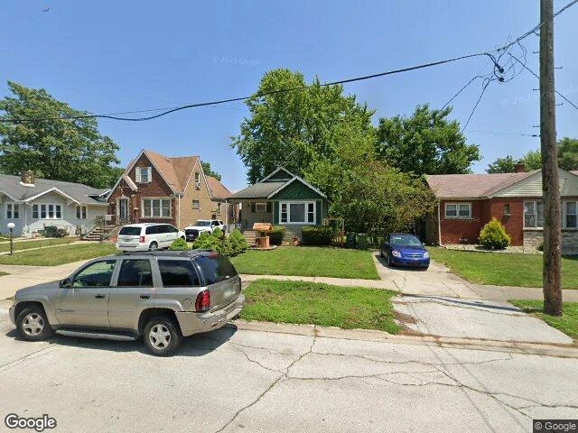 House image located at Dolton, IL 60419