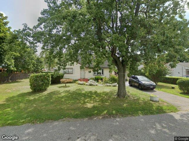 House image located at Farmingdale, NY 11735