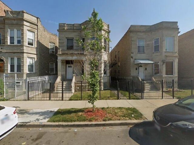 House image located at Chicago, IL 60624