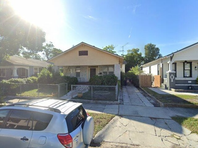 House image located at Tampa, FL 33605