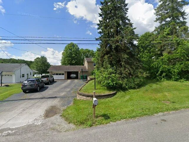 House image located at East Liverpool, OH 43920