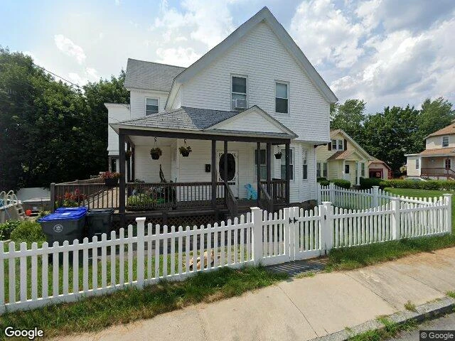 House image located at Methuen, MA 01844