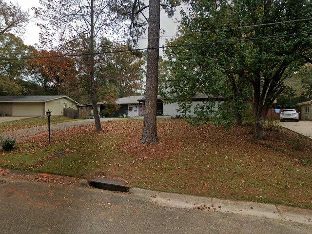 House image located at Jackson, MS 39211