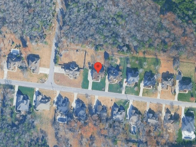 House image located at Hickory, NC 28602