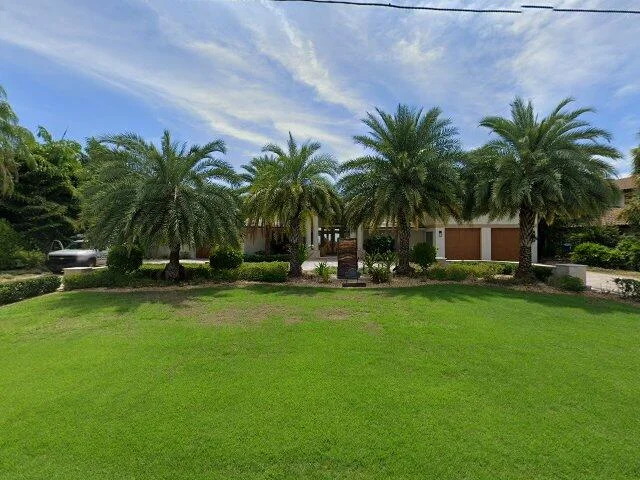 House image located at Saint Petersburg, FL 33703