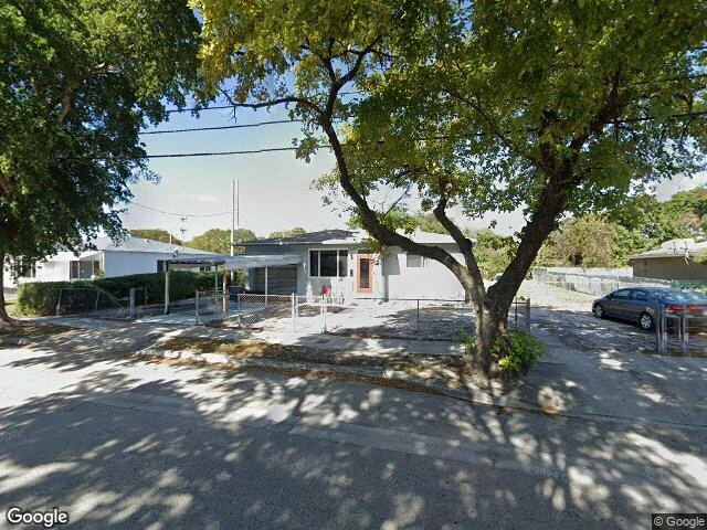 House image located at Miami, FL 33127