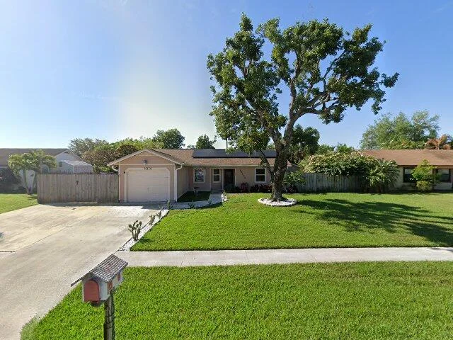 House image located at West Palm Beach, FL 33411