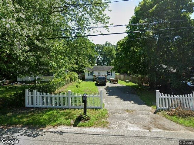 House image located at Mastic Beach, NY 11951