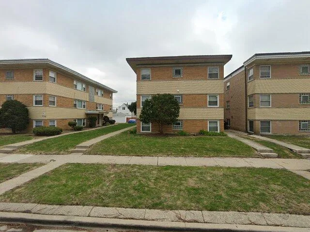 House image located at Bellwood, IL 60104