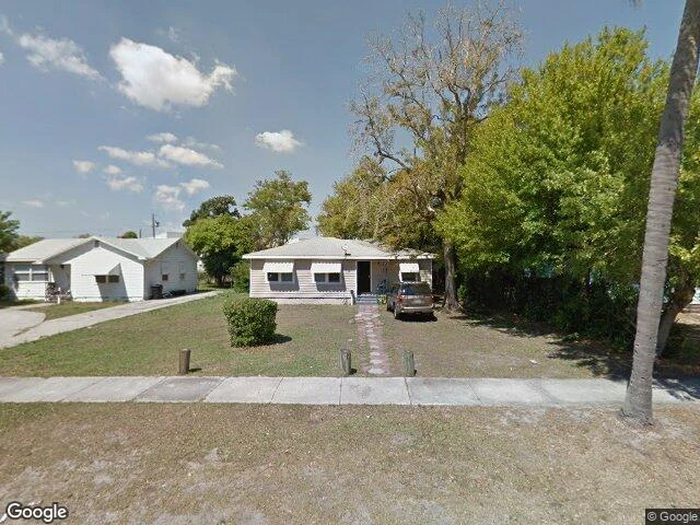 House image located at Saint Petersburg, FL 33711