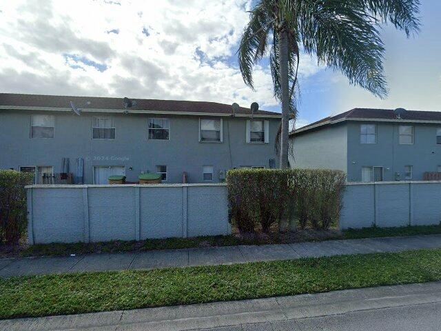 House image located at West Palm Beach, FL 33406
