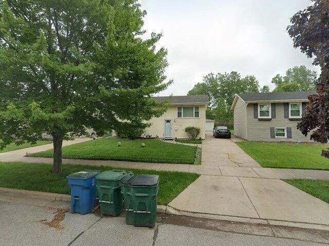 House image located at Hammond, IN 46323