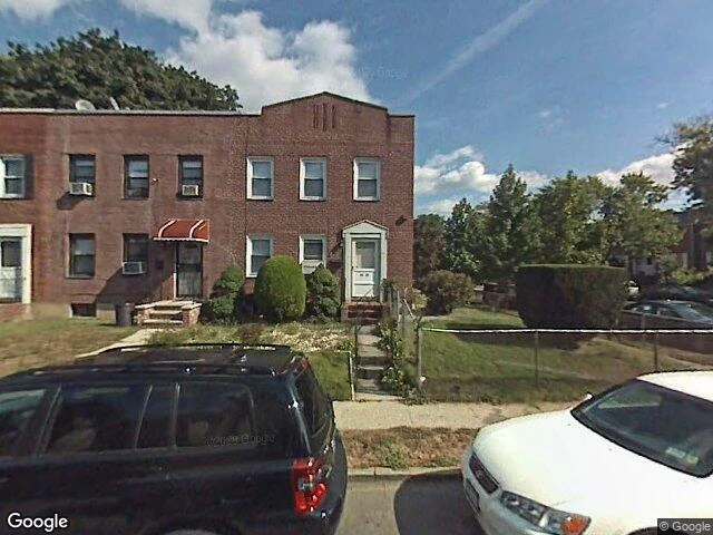 House image located at Oakland Gardens, NY 11364