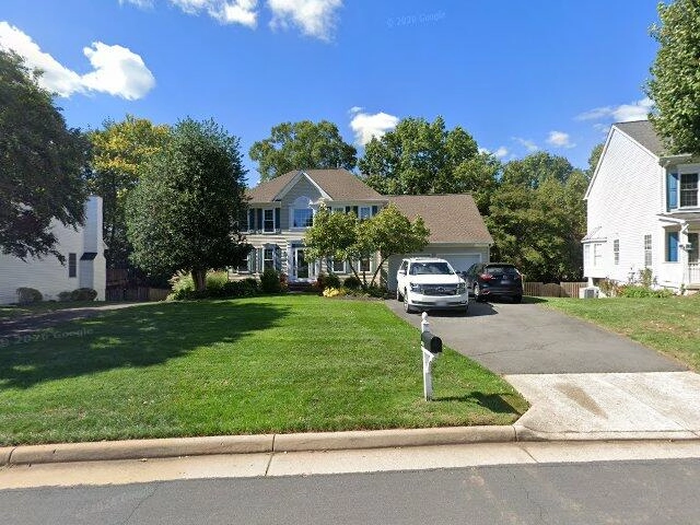 House image located at Centreville, VA 20120