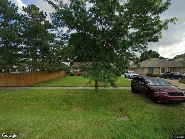 House image located at Trenton, MI 48183