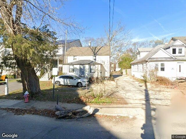 House image located at Lakewood, NJ 08701