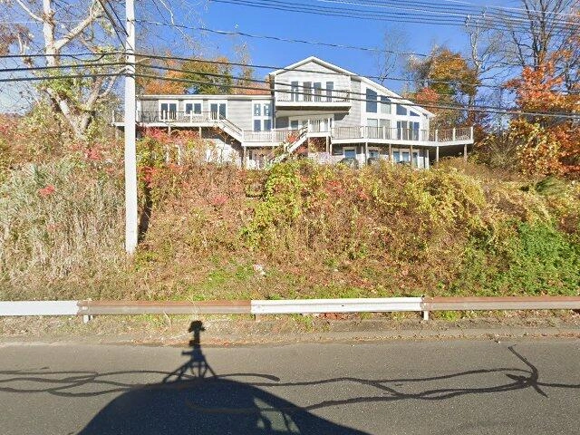 House image located at Brookfield, CT 06804