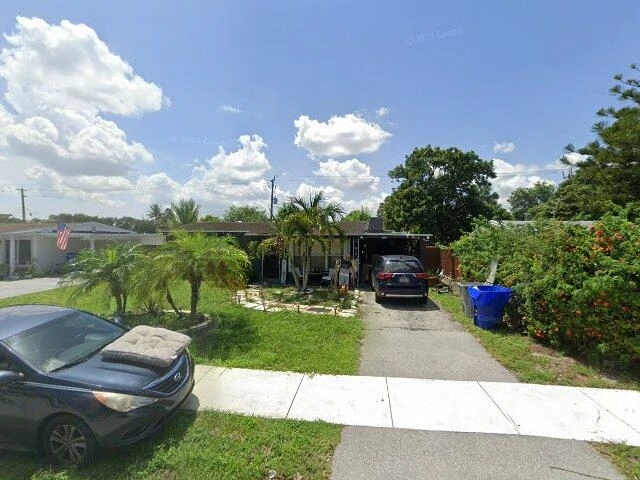 House image located at Hollywood, FL 33024
