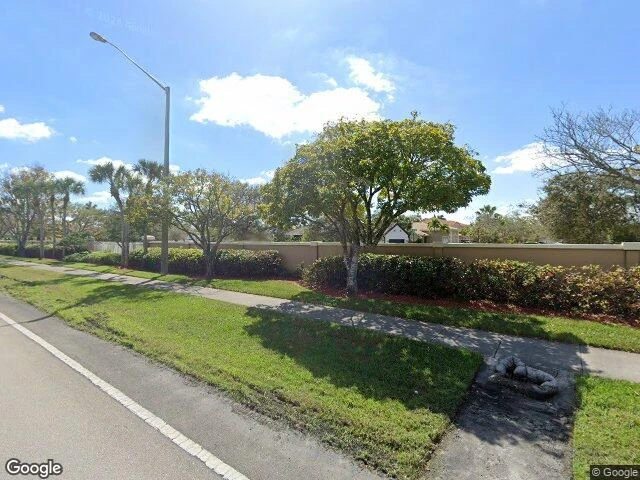 House image located at Hollywood, FL 33027