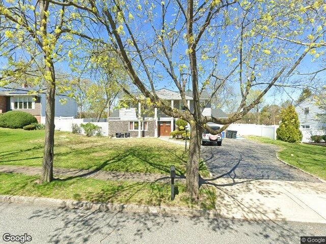 House image located at Smithtown, NY 11787