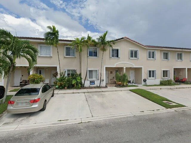 House image located at Miami, FL 33177