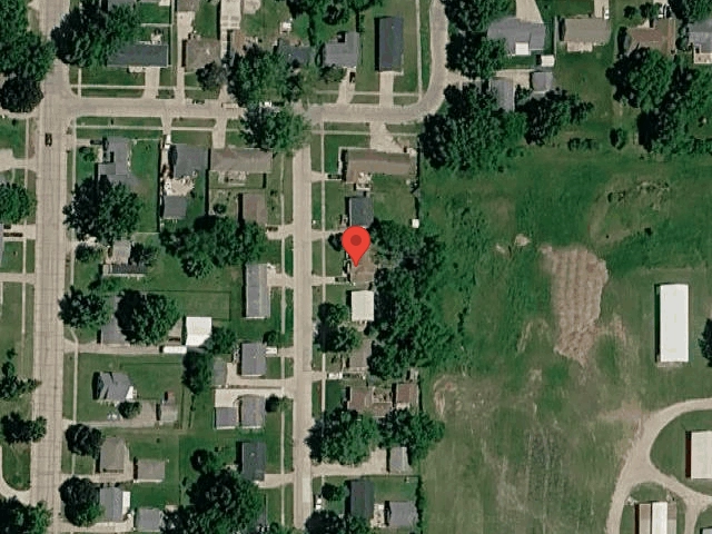 House image located at Indianola, IA 50125