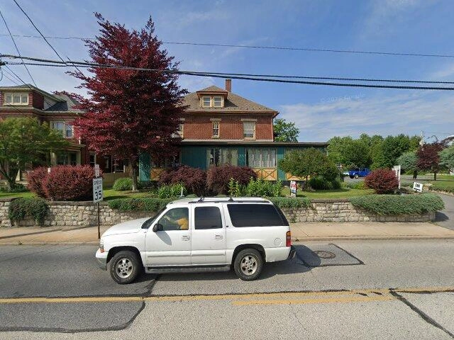 House image located at Chambersburg, PA 17201