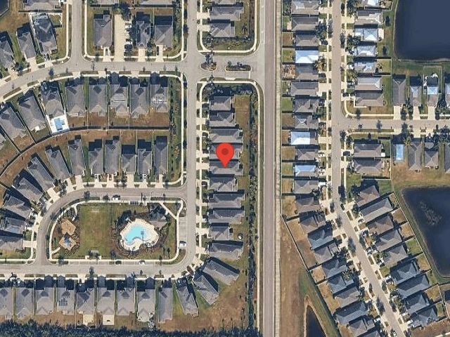 House image located at Ruskin, FL 33570