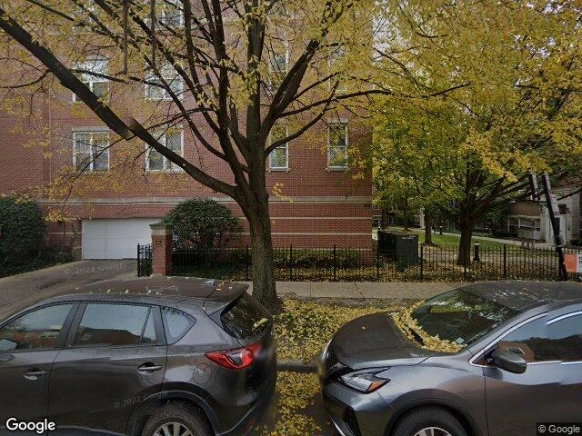 House image located at Chicago, IL 60610