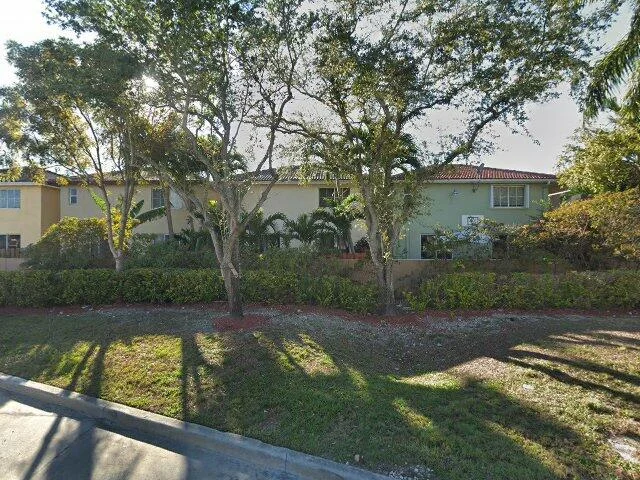 House image located at Miami, FL 33193