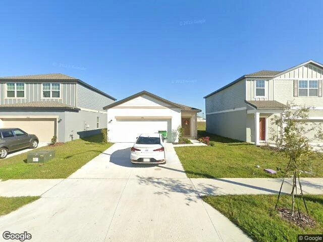 House image located at Zephyrhills, FL 33541