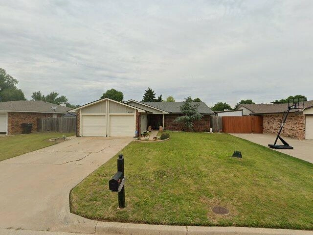 House image located at Yukon, OK 73099