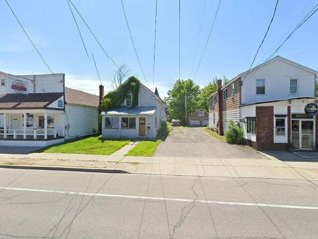 House image located at Massena, NY 13662