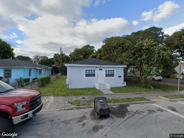 House image located at West Palm Beach, FL 33407