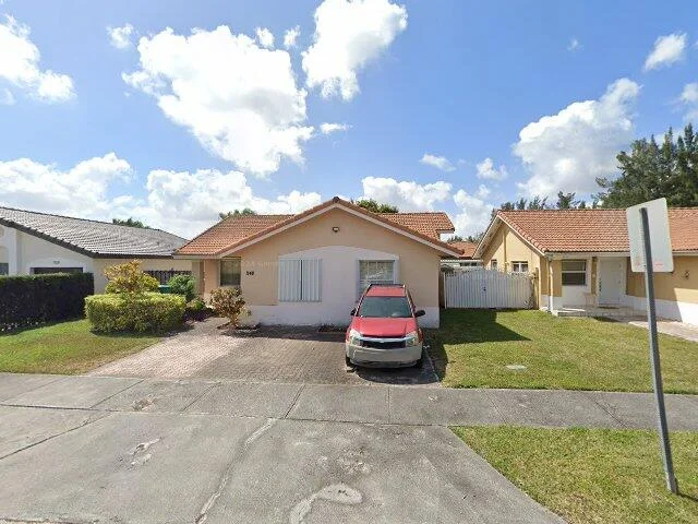 House image located at Miami, FL 33182