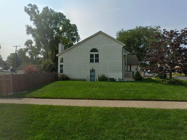 House image located at Romulus, MI 48174