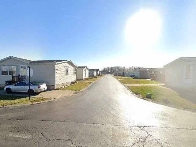 House image located at Carleton, MI 48117