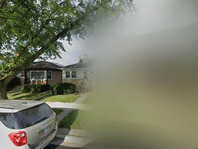 House image located at Bellwood, IL 60104