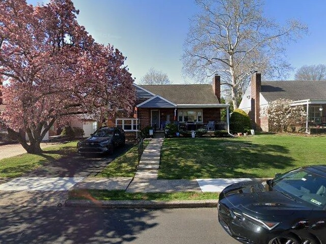 House image located at Pensacola, FL 32505