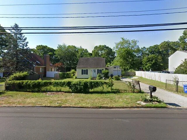 House image located at Shirley, NY 11967