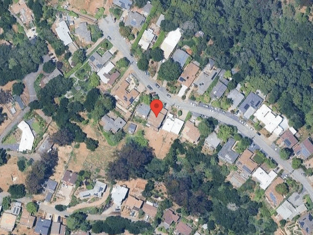 House image located at Oakland, CA 94602