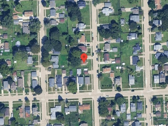 House image located at Roseville, MI 48066