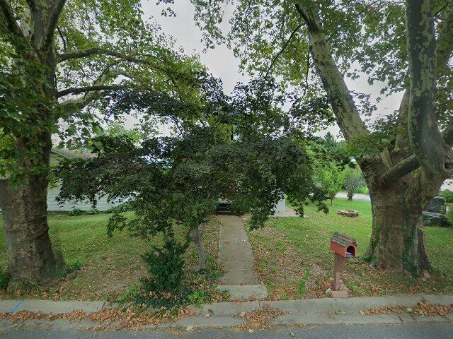 House image located at Wilmington, DE 19804